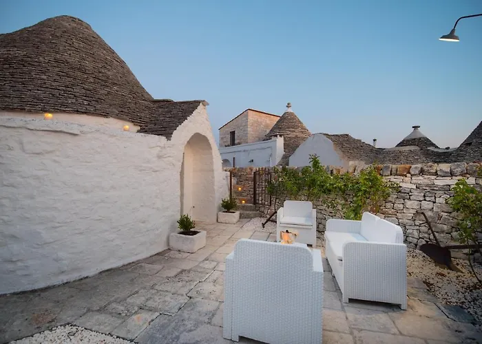 Trulli Deluxe & Wellness 3*
