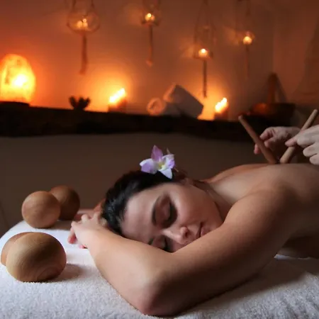 Trulli Deluxe & Wellness Αλμπερομπέλο